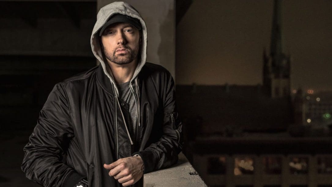 La svolta creativa di Eminem con il lyric video di “Untouchable”