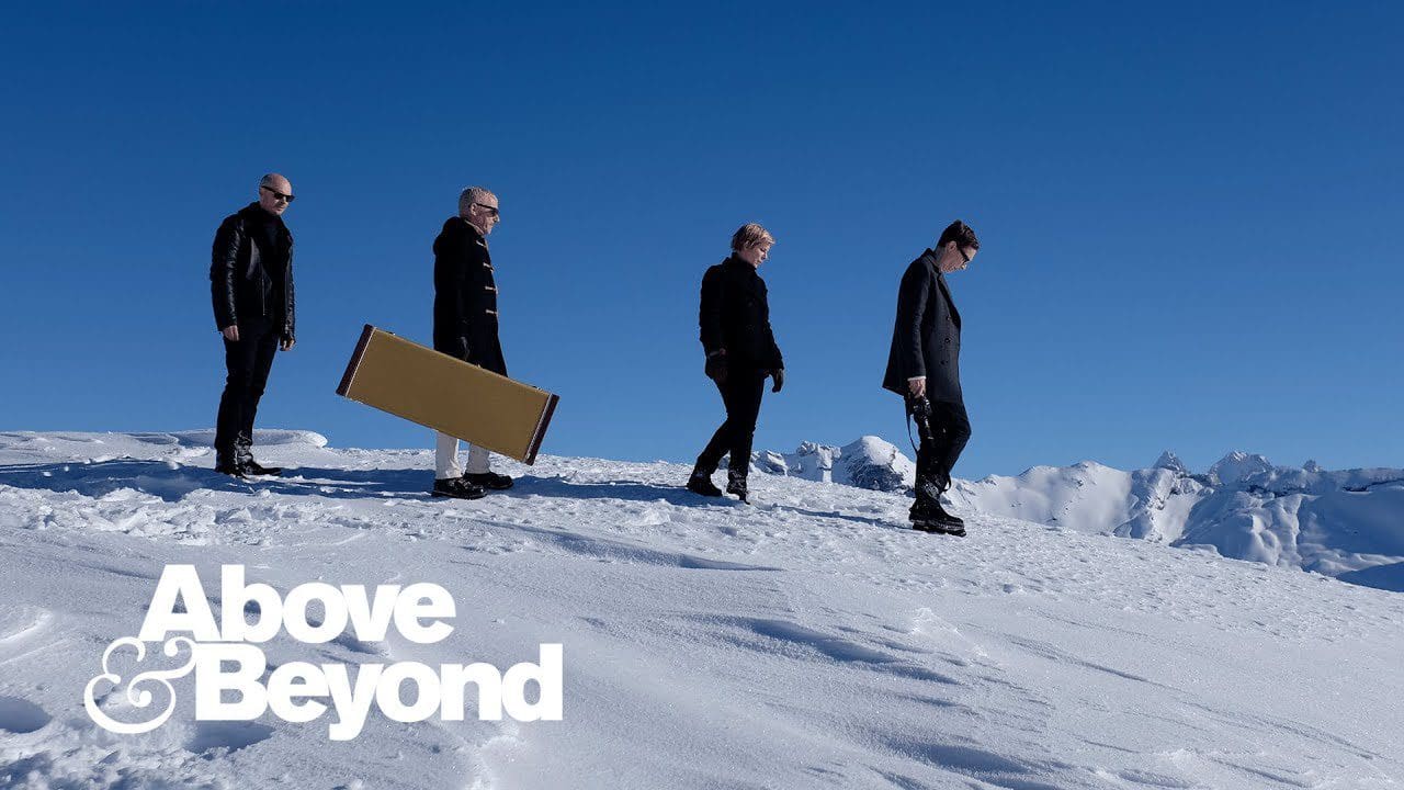 Gli Above & Beyond scalano le Alpi francesi per il video di “Always”