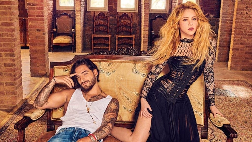 Shakira e Maluma scaldano l’estate con “Clandestino”