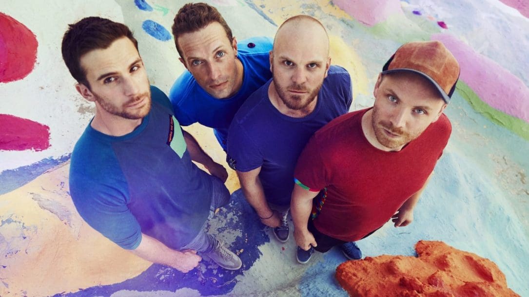 I Coldplay celebrano il loro ultimo tour con il nuovo Butterfly Package