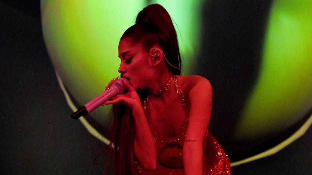Ariana Grande: ecco Boyfriend live al Lollapalooza