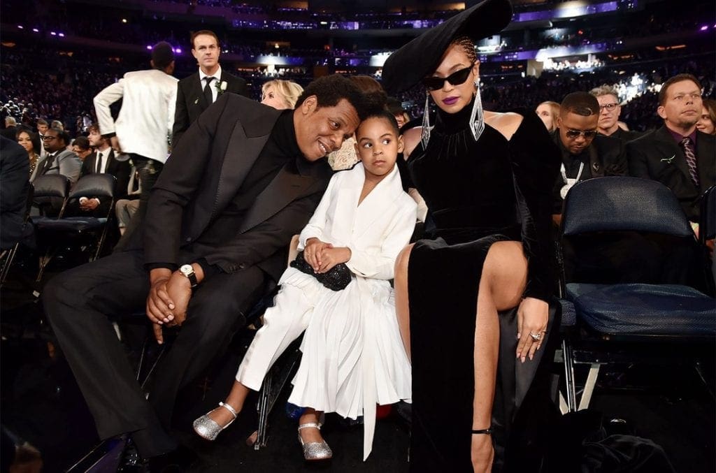 Blue Ivy Carter balla alla grande su un brano di Beyoncé. Tale madre…