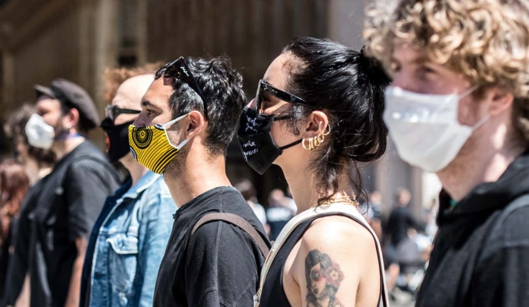 Lodo, Levante, Cosmo al flash mob in piazza Duomo a Milano, domenica 21 giugno, foto di Elena di Vincenzo