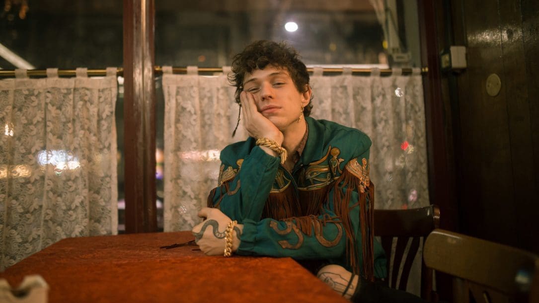 Irama è il protagonista del numero di settembre di Billboard Italia