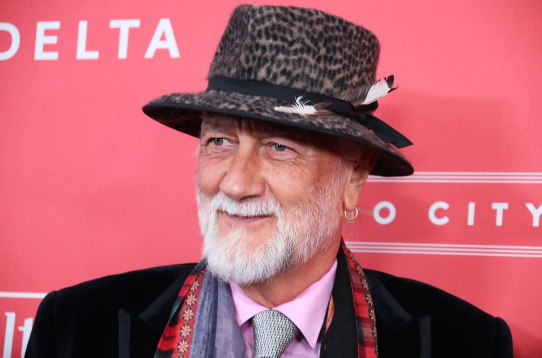 Mick Fleetwood rifà il TikTok che ha rilanciato “Dreams”