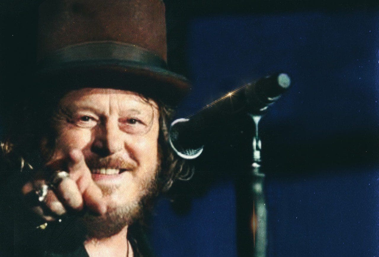 Zucchero annuncia il rinvio al 2022 delle 14 date all’Arena di Verona