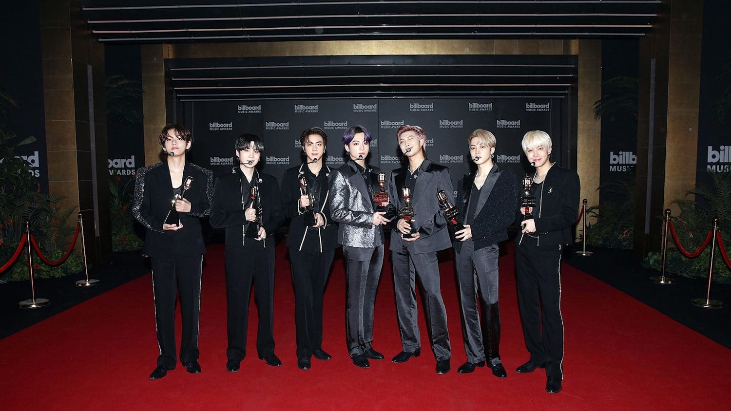 I BTS la fanno da padroni ai Billboard Music Awards: le reazioni dei fan