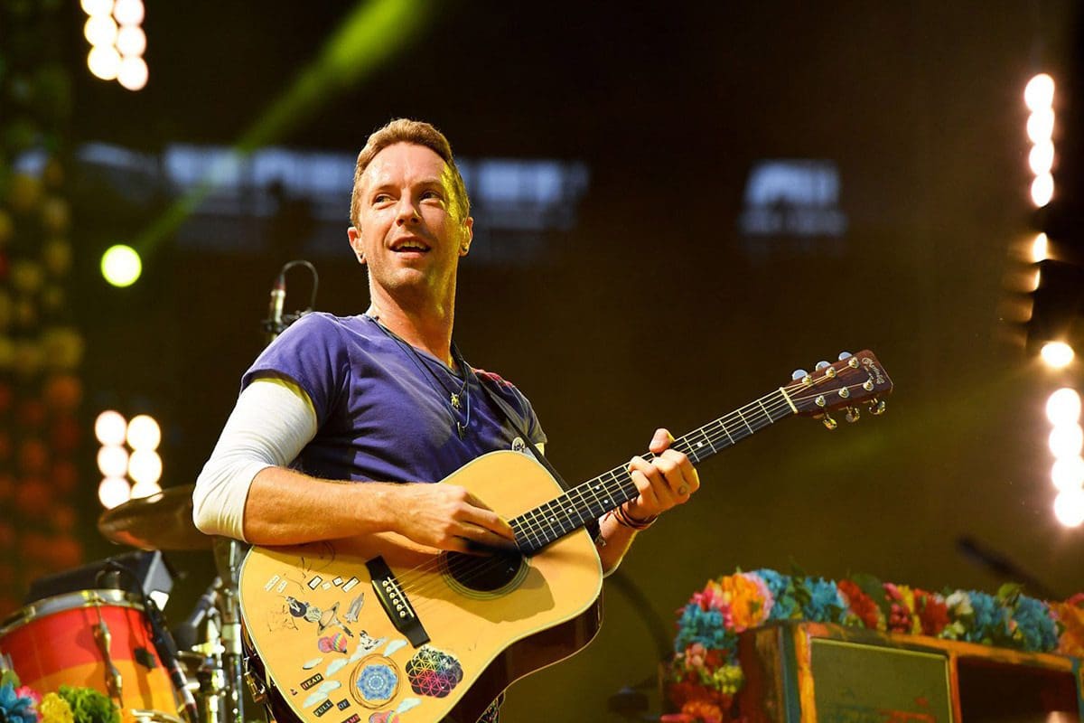 Coldplay: ascolta la versione acustica di “Higher Power”