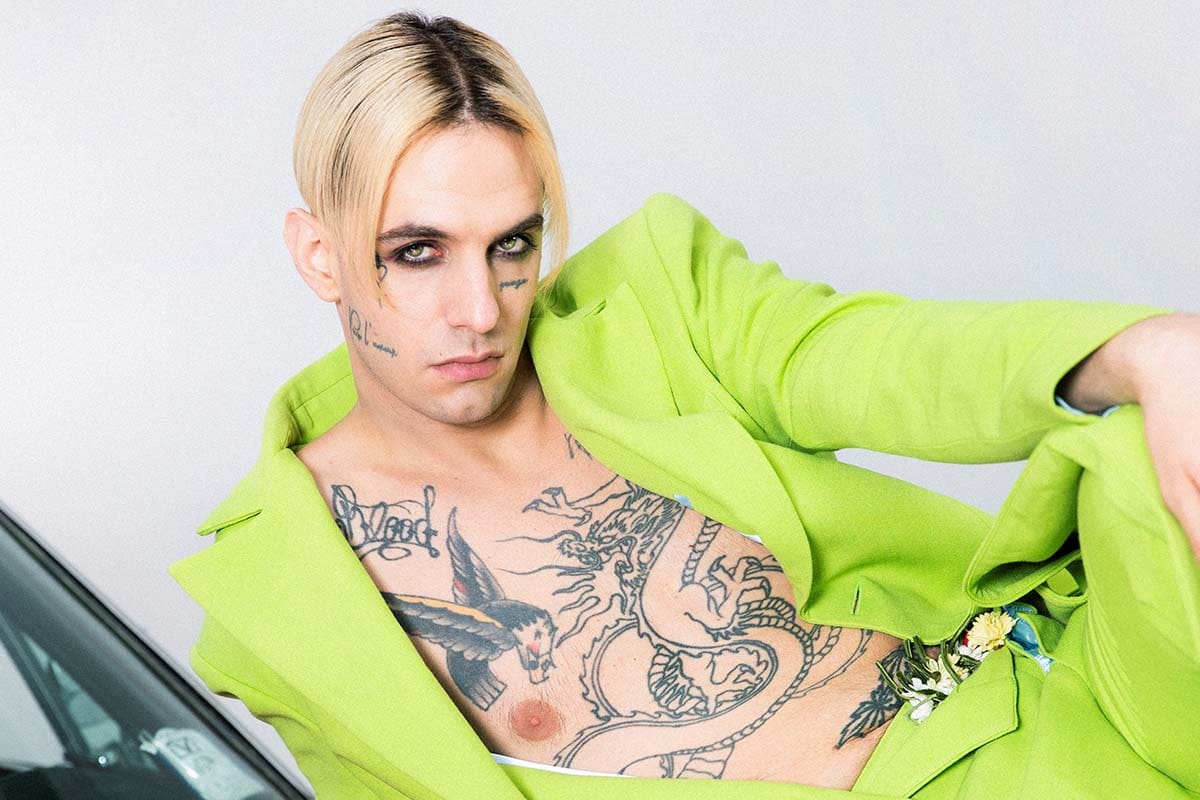 Achille Lauro, fuori il video di “Latte+” nel giorno del suo compleanno