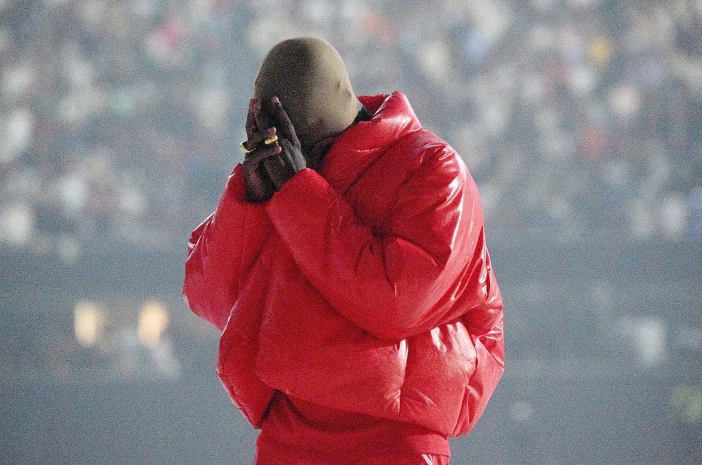 Kanye West al Mercedes Benz Stadium di Atlanta. Foto: Kevin Mazur/Getty Images per Universal Music Group