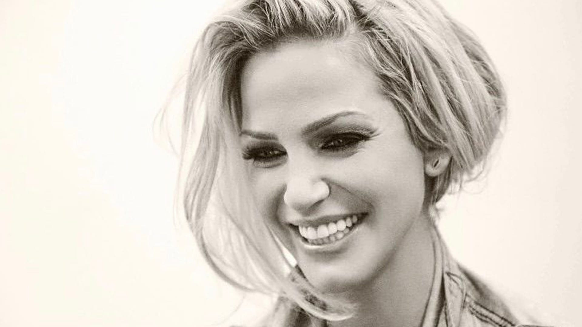 Sarah Harding, cantante delle Girls Aloud, è morta