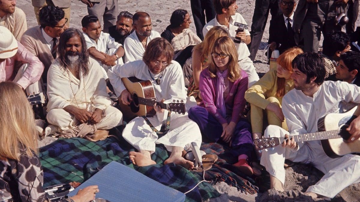 “The Beatles and India”: in arrivo il documentario sul viaggio dei Fab Four del 1968