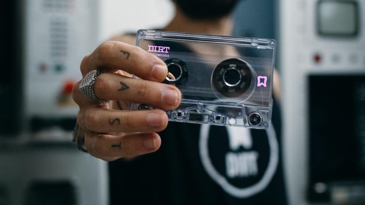 Nasce Dirt Tapes, la nuova label italiana che scommette sulle musicassette