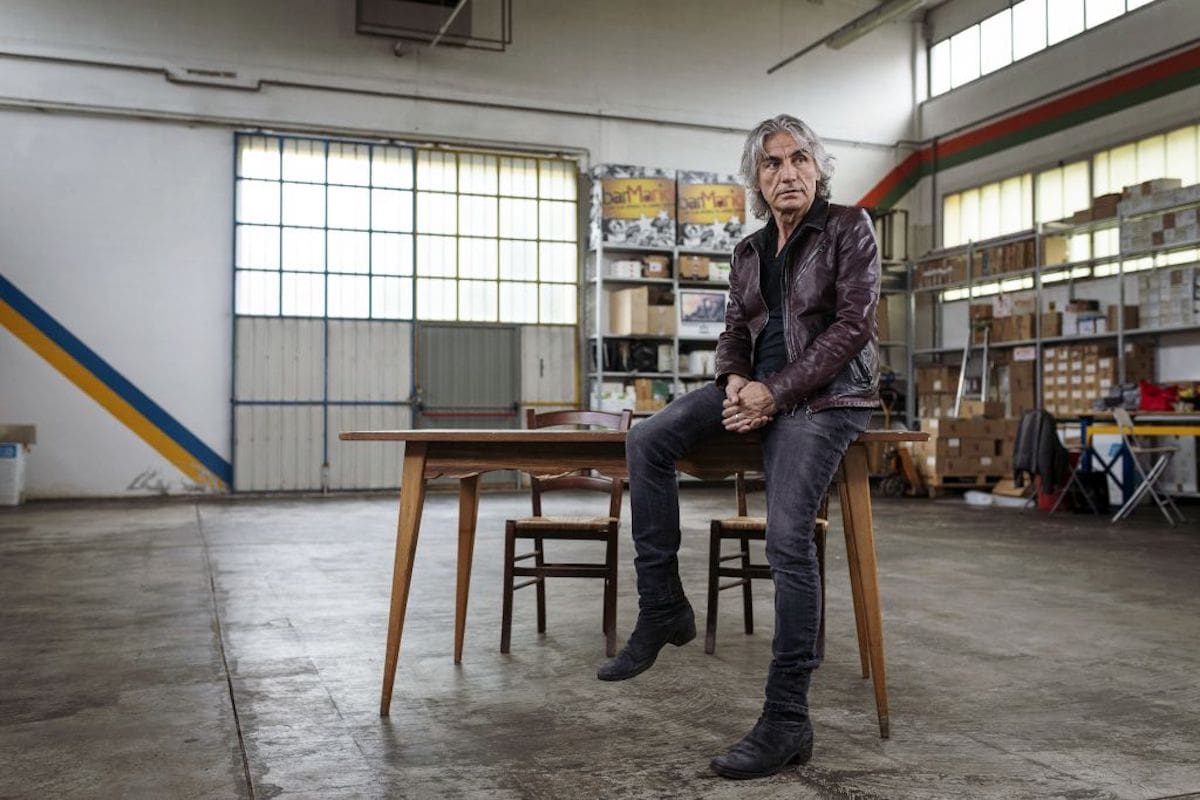 Ligabue, “È andata così”: 30 anni di vita e musica nella docuserie in uscita domani