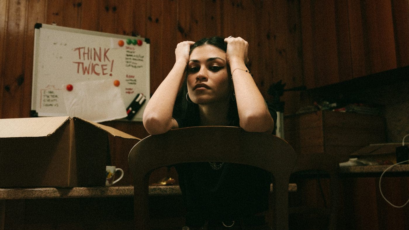Guarda in anteprima il video di “Think Twice” di GIOIA