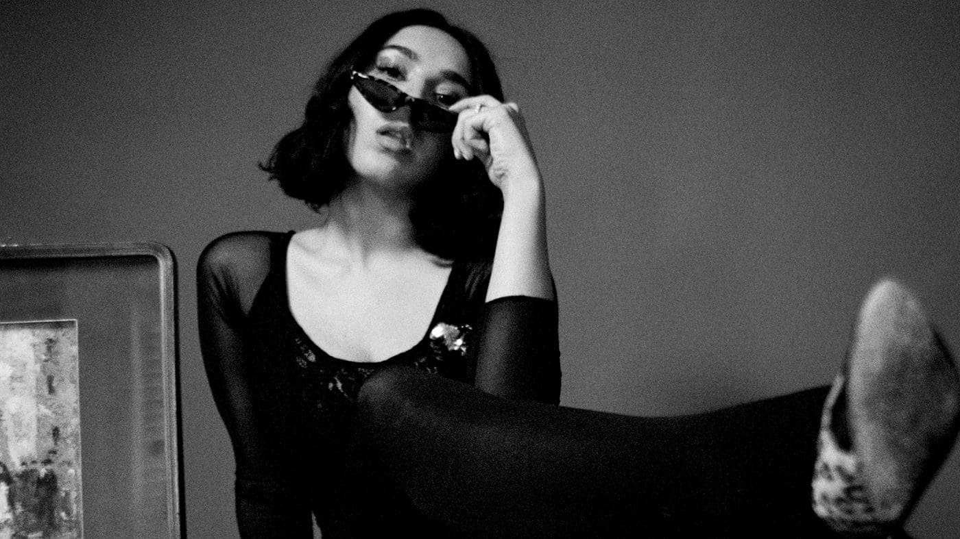 Guarda in anteprima il video di “Monet” di Lita