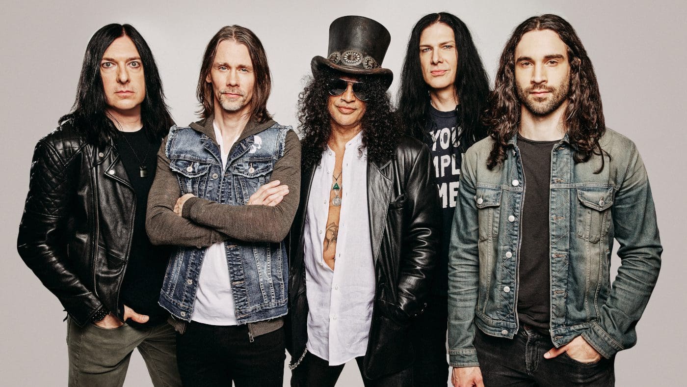 Slash: «L’abuso di tecnologia ha tolto linfa vitale al rock. Ma con Instagram si scoprono tanti bravi chitarristi»