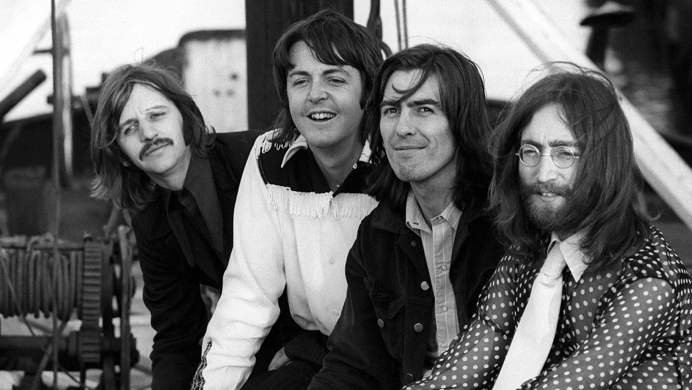 I Beatles come davvero non li abbiamo mai sentiti: la raccolta “1” disponibile in audio spaziale