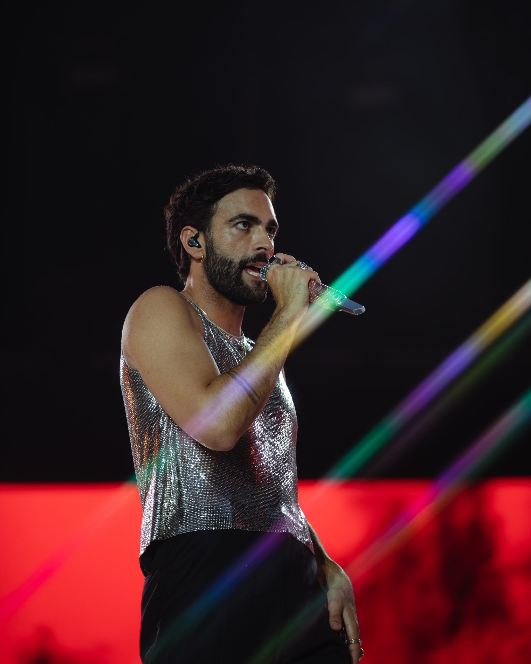 Marco Mengoni, annunciato il primo social movie del tour negli stadi