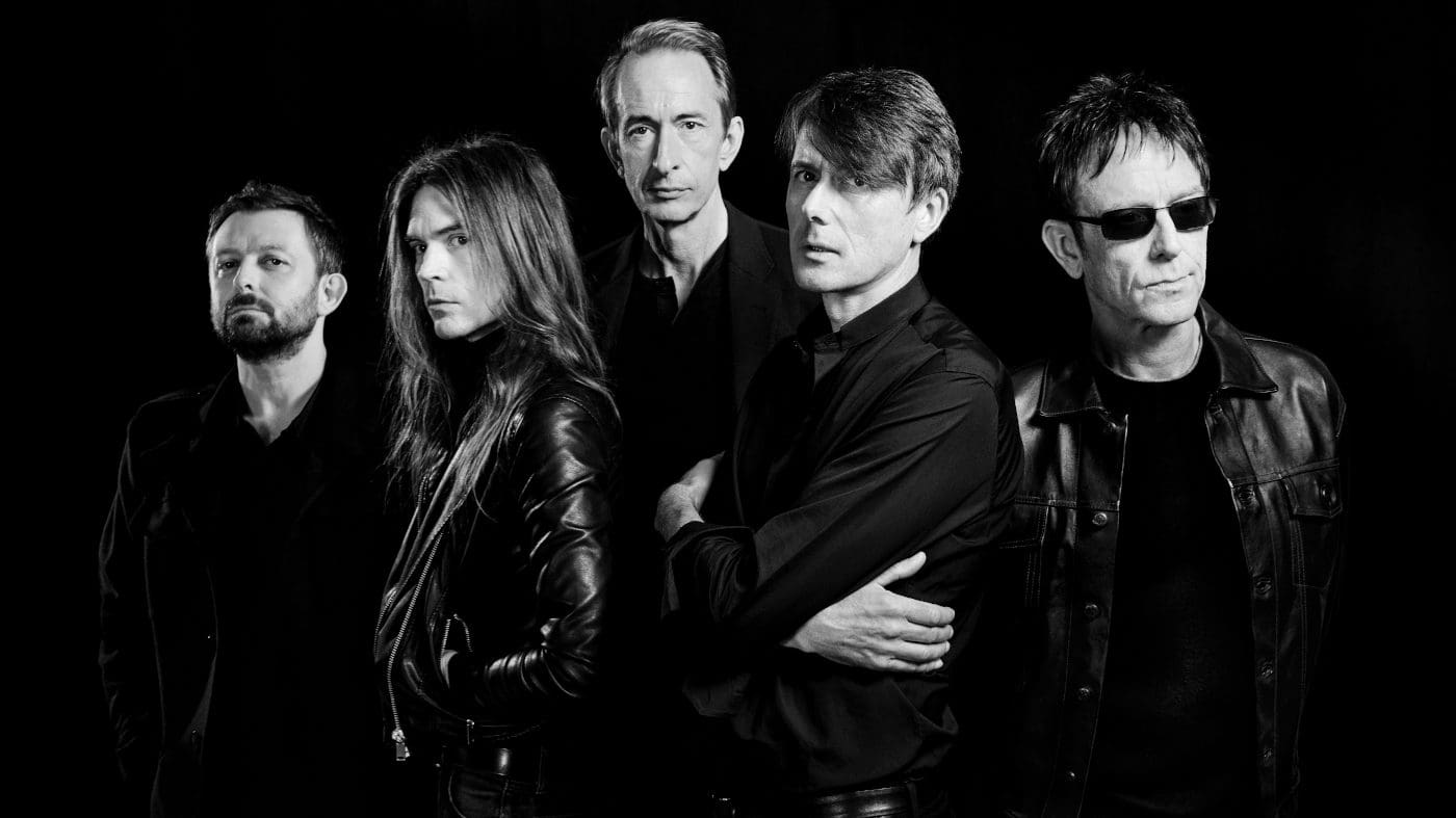 Brett Anderson (Suede): «Orgoglioso che il nostro primo album sia ancora considerato un disco precursore»