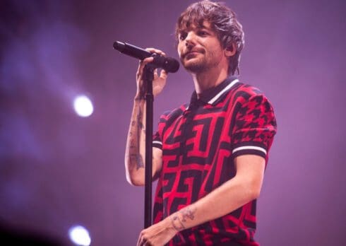 Louis Tomlinson: decine di feriti per una tempesta di grandine al concerto a Red Rocks