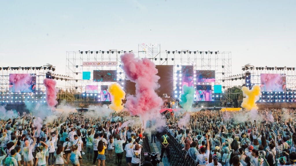 Italia e grandi festival - foto di Tony Pham - Unsplash
