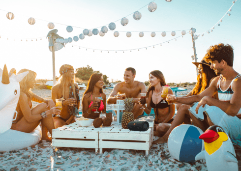 7 casse bluetooth per ascoltare la musica in spiaggia, in piscina o a casa con gli amici