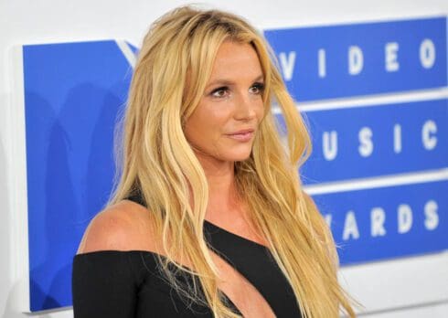 Britney Spears e la pole dance su Closer dei Nine Inch Nails