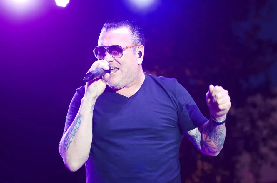 Steve Harwell, l’ex frontman degli Smash Mouth è in fin di vita