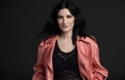 Laura Pausini torna con un nuovo singolo, un nuovo album e un nuovo tour