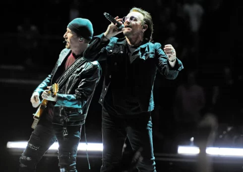 Gli U2 hanno suonato dal vivo una canzone inedita