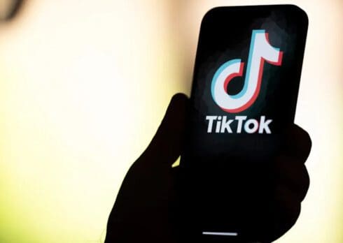 TikTok sta testando una versione premium senza pubblicità