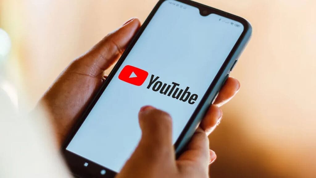 YouTube, in arrivo tool di intelligenza artificiale per la sintesi vocale