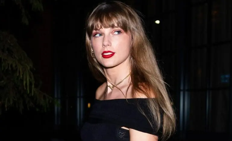Billboard Music Awards 2023 Taylor Swift