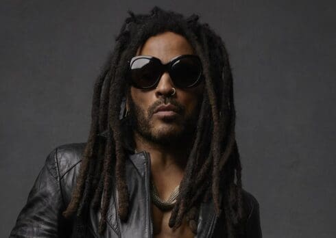 “TK421” è il ritorno esplosivo di Lenny Kravitz che anticipa il nuovo album