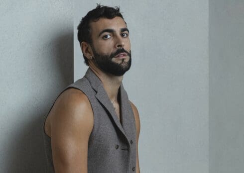 Marco Mengoni annuncia il tour negli stadi nel 2025