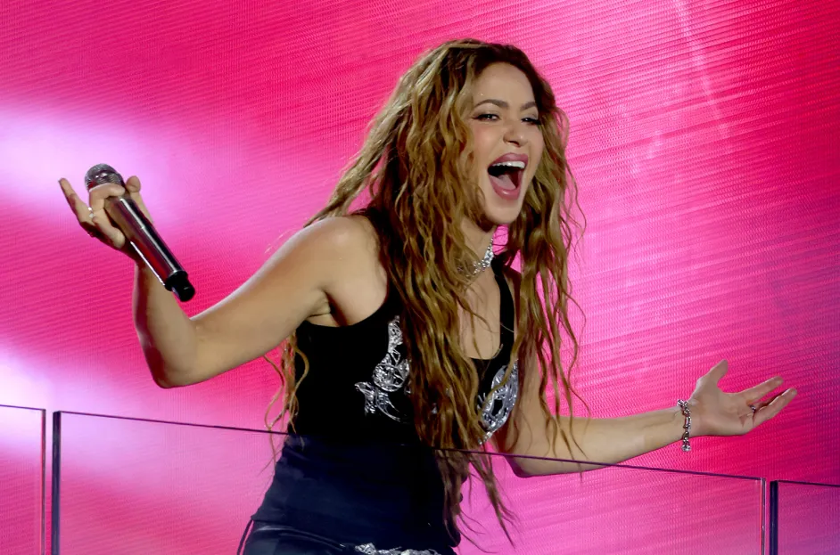 Shakira Times Square las Mujeres ya no lloran