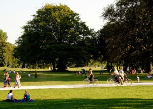 Le migliori canzoni per una passeggiata al parco