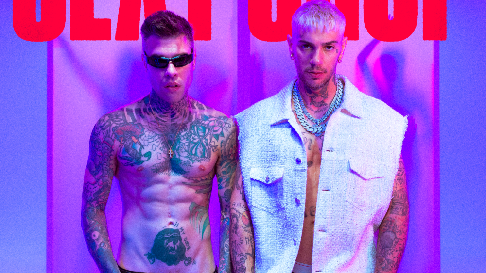 Fedez ed Emis Killa insieme nel nuovo singolo “Sexy Shop”