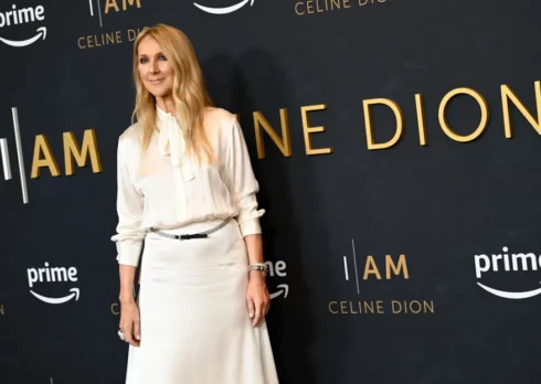 Celine Dion commossa alla prima del documentario: «Spero di rivedervi molto presto»