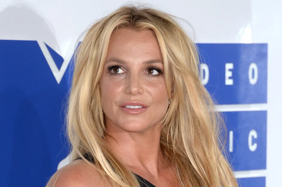 Britney Spears dice a Ozzy Osbourne e alla sua famiglia di “andare gentilmente a quel paese”