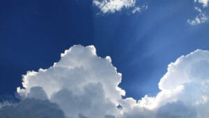 canzoni dedicate al cielo - foto di Sam Schooler - Unsplash