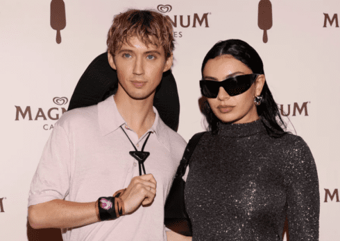 Charli XCX e Troye Sivan portano Lorde e Addison Rae al Madison Square Garden