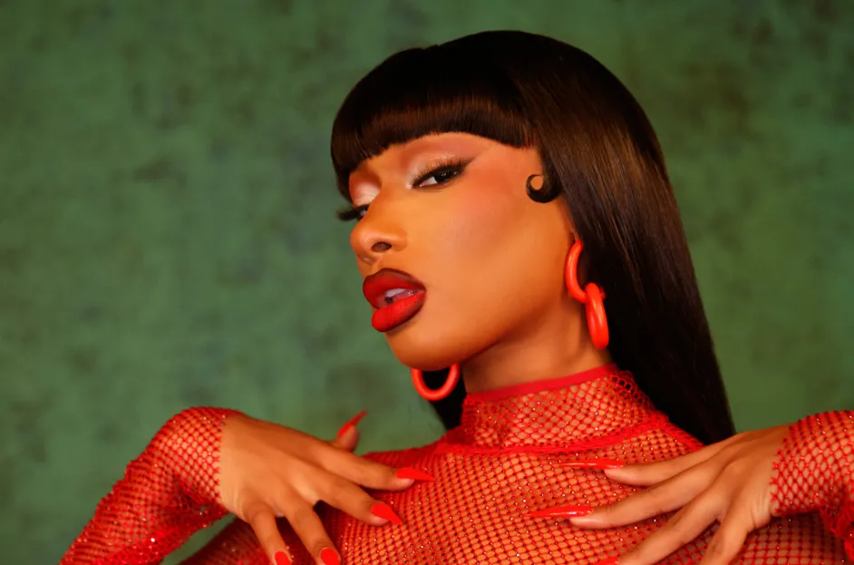 Megan Thee Stallion duetterà con le TWICE in “Megan: Act II”