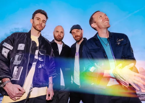 “Moon Music” dei Coldplay è il miglior debutto  nel Regno Unito dopo Adele