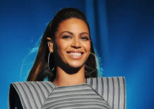 Beyoncé si esibirà durante l’Halftime Show della partita di Natale della NFL