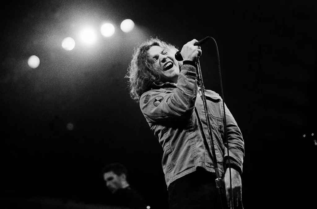 Dieci cose che forse non sapevate su “Vitalogy”, il disco che ha ucciso il Grunge e ha quasi ucciso i Pearl Jam