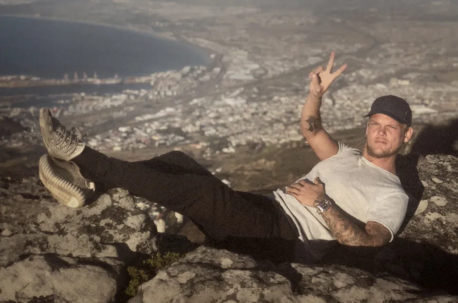 In arrivo il docuementario “Avicii – I’m Tim” su Netflix: guarda il trailer