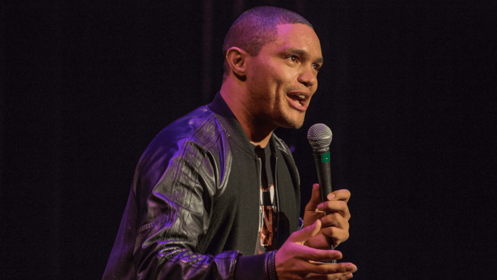 Trevor Noah torna a condurre i Grammy Awards