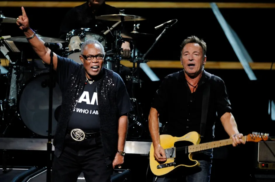 Bruce Springsteen ha ricordato Sam Moore come «una delle più grandi voci del soul americano»